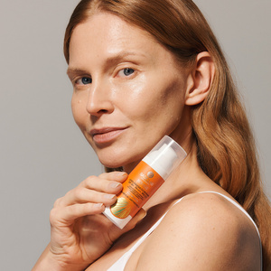 Lekka emulsja ochronna SPF 50+ PPD 52,3 Prewencja i Antyoksydacja