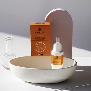 Antyoksydacyjne serum wzmacniające 0,5% ergotioneiny, 5% kompleksu diglukozydu kwasu galusowego, EGCG, Blask i Elastyczność 15 ml